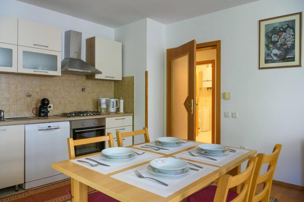 Sunce Apartment *